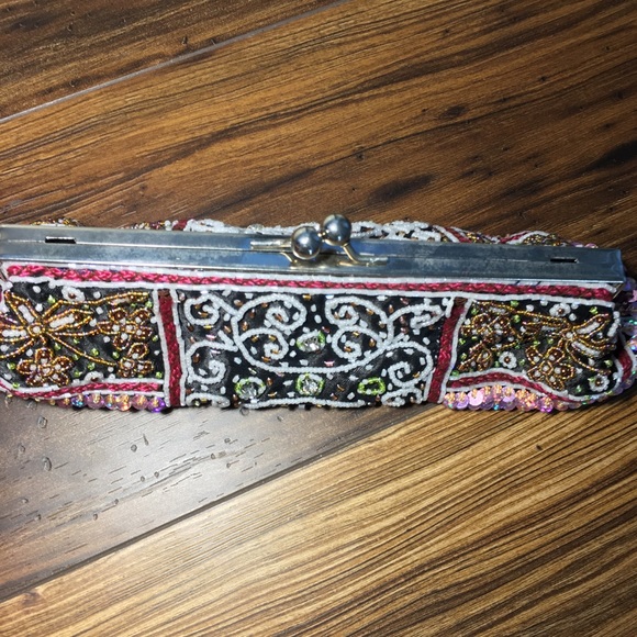 Beaded Mini Bag - Picture 4 of 5